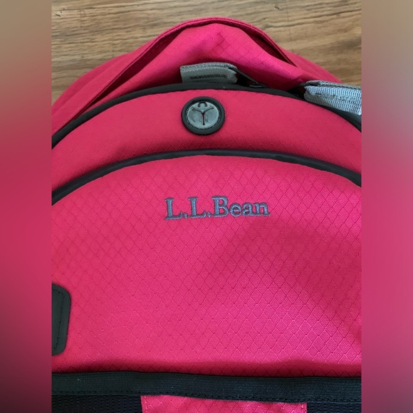 LL Bean Ridge Runner Daypack Hiking Backpack - Picture 3 of 8